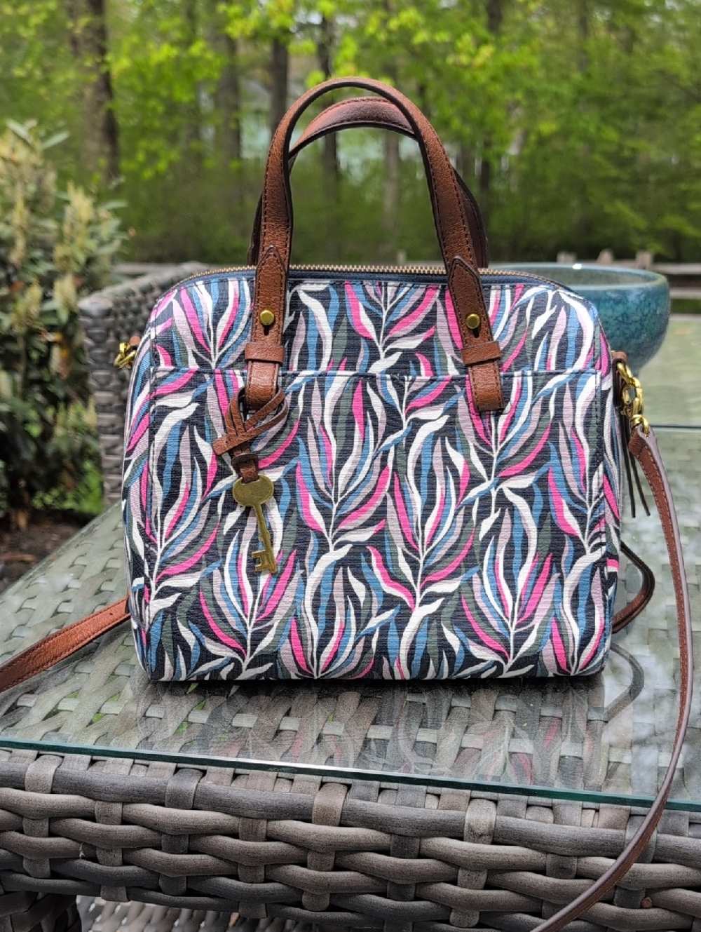 Fossil Coated Canvas And Leather  2 Way Bag. Multicolor. EUC